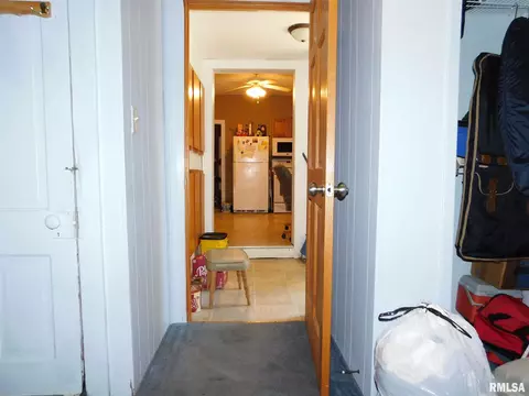 511 Main St, Pekin, IL 61554 photo 10