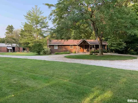 342 Grimm Rd, Congerville, IL 61729 photo 1