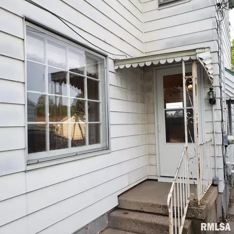 817 E Chestnut St, Canton, IL 61520 photo 43
