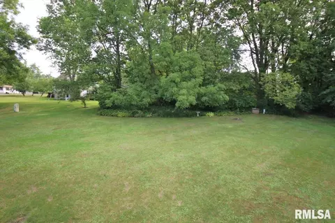 1011 Brookline Dr, Eureka, IL 61530 photo 9