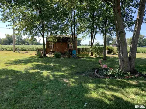1320 Elm St, Canton, IL 61520 photo 6
