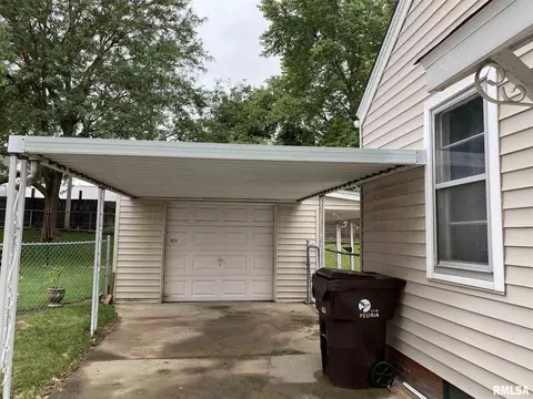 824 E Willcox Ave, Peoria, IL 61603 photo 32
