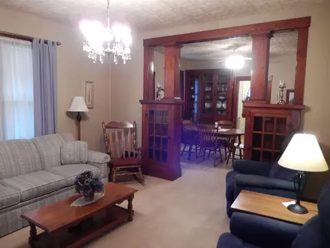 906 E Calhoun St, Macomb, IL 61455 photo 6