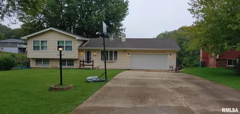 5010 S Lake Camelot Dr, Mapleton, IL 61547 photo 1