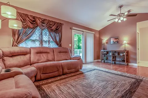 9308 W Lake Camelot Dr, Mapleton, IL 61547 photo 12