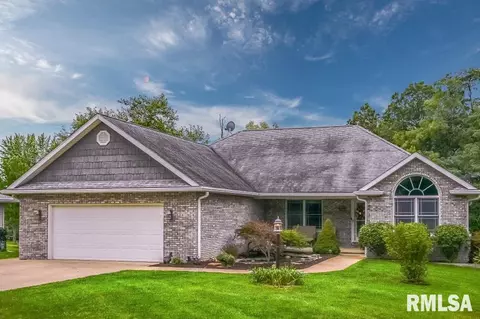 9308 W Lake Camelot Dr, Mapleton, IL 61547 photo 1