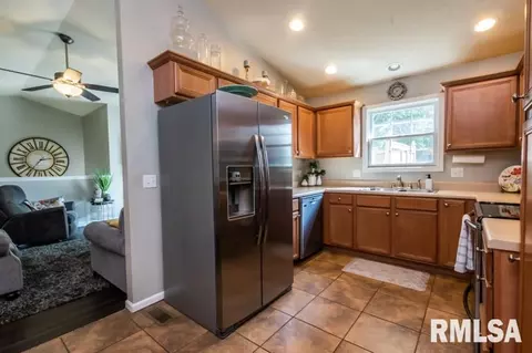 5524 W Brookmere St, Edwards, IL 61528 photo 8