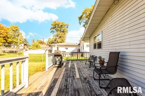 107 N 4th St, Dunlap, IL 61525 photo 32