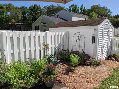 285 Jamestown Rd, Macomb, IL 61455 photo 23