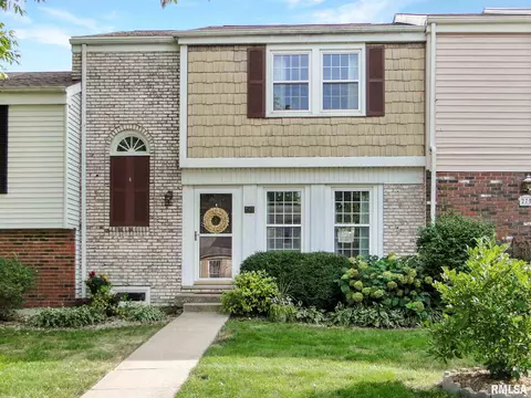 285 Jamestown Rd, Macomb, IL 61455 photo 1