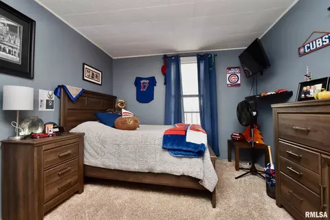 1300 3rd St, Henry, IL 61537 photo 7