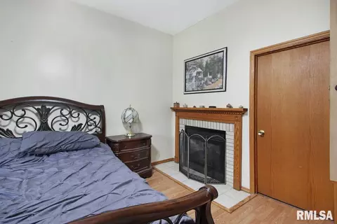 1420 E Beach St, Peoria, IL 61615 photo 14