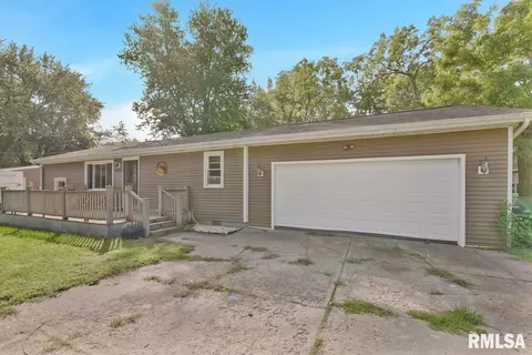 1420 E Beach St, Peoria, IL 61615 photo 3