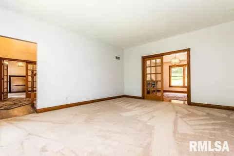 18100 River Rd, Danvers, IL 61732 photo 5