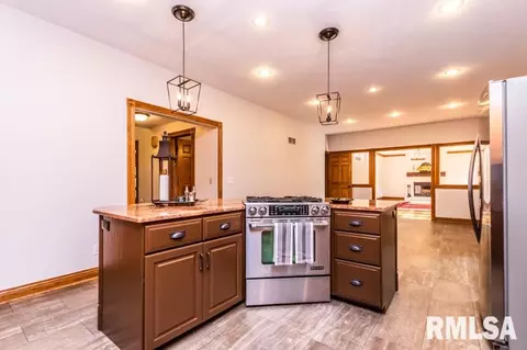 18100 River Rd, Danvers, IL 61732 photo 13