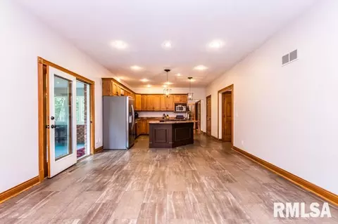 18100 River Rd, Danvers, IL 61732 photo 15