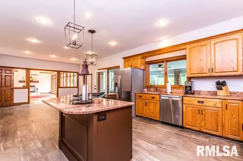 18100 River Rd, Danvers, IL 61732 photo 10