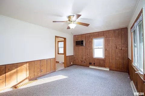 602 Spring St, Washington, IL 61571 photo 23