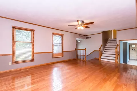 214 Elm Cir, Eureka, IL 61530 photo 5