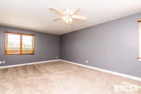 214 Elm Cir, Eureka, IL 61530 photo 30