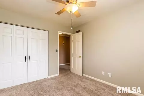 214 Elm Cir, Eureka, IL 61530 photo 27