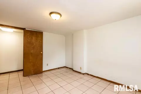 214 Elm Cir, Eureka, IL 61530 photo 38