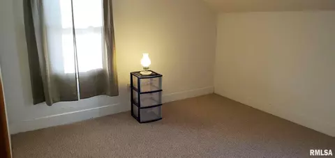 455 S Main St, Canton, IL 61520 photo 30