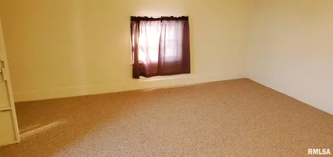 455 S Main St, Canton, IL 61520 photo 24
