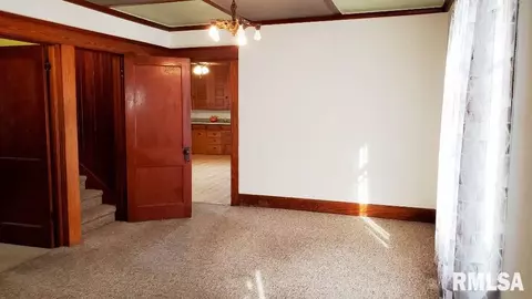 455 S Main St, Canton, IL 61520 photo 5