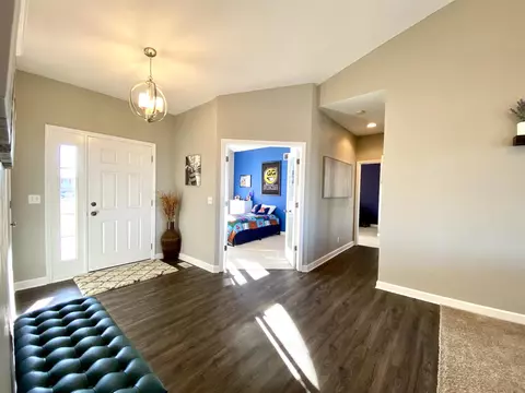 5113 S Cameron Ln, Mapleton, IL 61547 photo 6