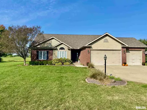 5113 S Cameron Ln, Mapleton, IL 61547 photo 1