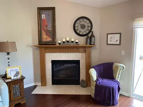 1504 Big Red Dr, Metamora, IL 61548 photo 7