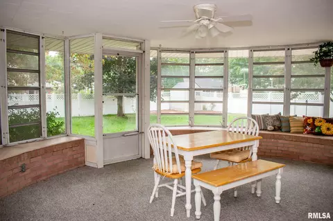 828 E Jackson St, Morton, IL 61550 photo 28