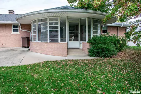 828 E Jackson St, Morton, IL 61550 photo 46
