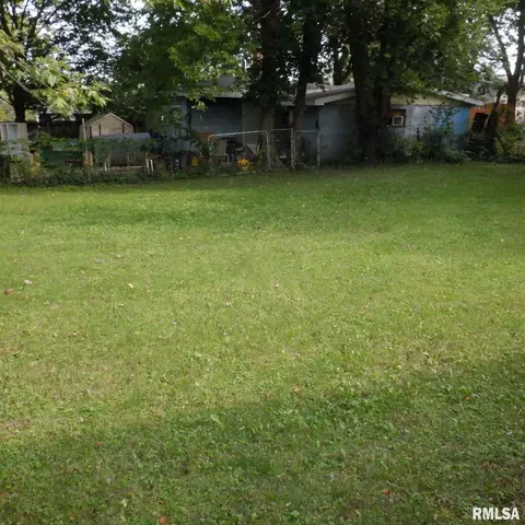 401 W Hill St, Eureka, IL 61530 photo 20