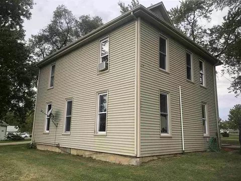 1942 Grant St, Lowpoint, IL 61545 photo 27