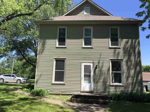 1942 Grant St, Lowpoint, IL 61545 photo 1