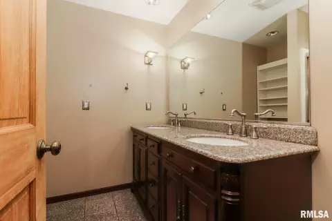 907 Buffalo Run, Danvers, IL 61732 photo 26