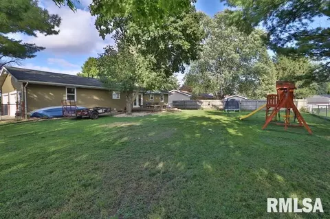 914 Lake Rd, Eureka, IL 61530 photo 5