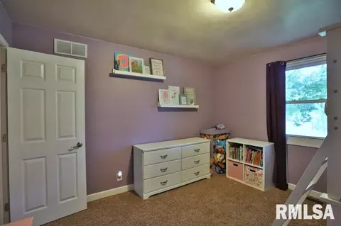 914 Lake Rd, Eureka, IL 61530 photo 18