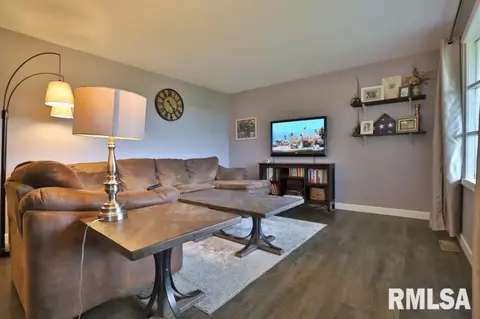 914 Lake Rd, Eureka, IL 61530 photo 9