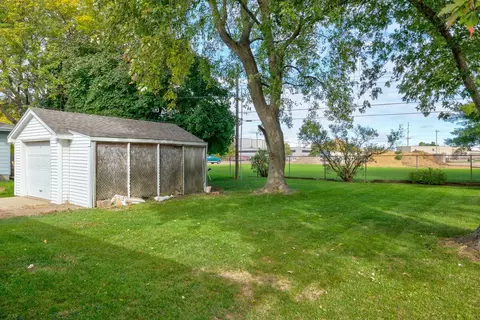 401 E Polk St, Morton, IL 61550 photo 40