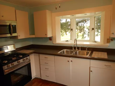 5250 E Troy Rd, Avon, IL 61415 photo 9