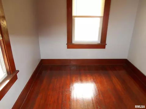 5250 E Troy Rd, Avon, IL 61415 photo 4