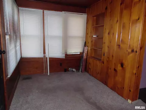 204 E 8th St, Glasford, IL 61533 photo 17