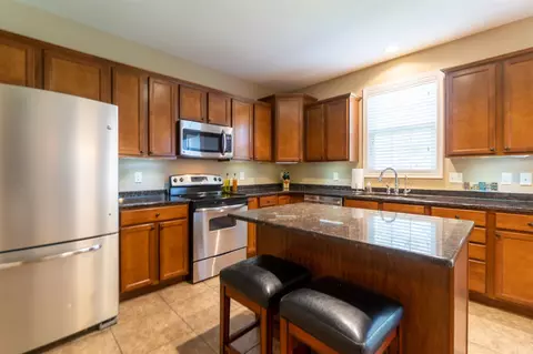 2013 W Liams Way, Dunlap, IL 61525 photo 4