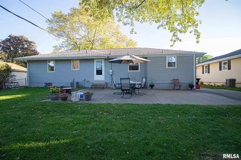 607 E Polk St, Morton, IL 61550 photo 37