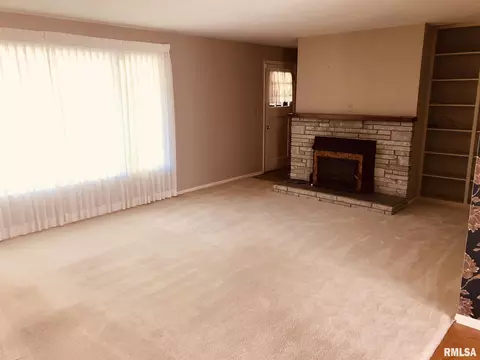 210 Shady Ln, Eureka, IL 61530 photo 10