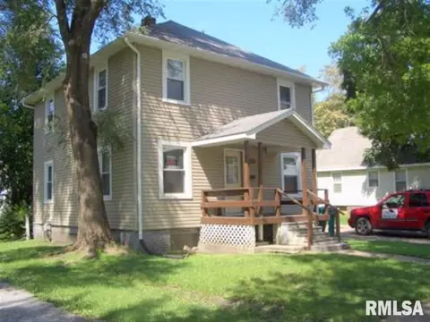 414 W Calhoun St, Macomb, IL 61455 photo 1