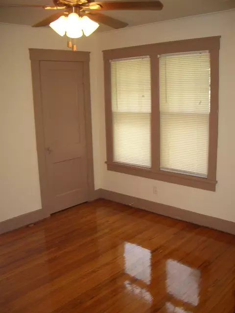 322 W Calhoun St, Macomb, IL 61455 photo 6